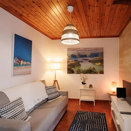 Cozy Beach House Ribeira Grande Exterior photo